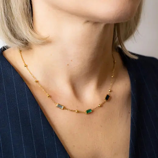 FLEUR || Necklace with Crystals