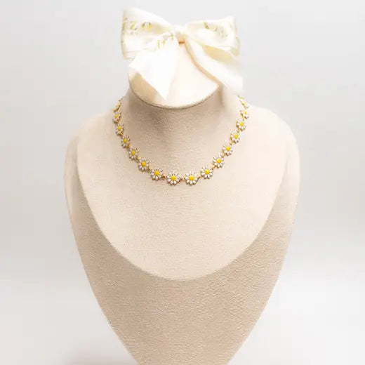 CERA || Daisy Necklace