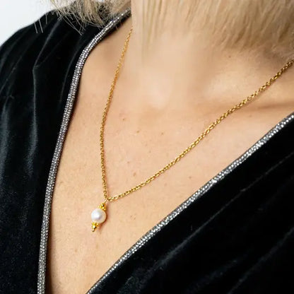 EVOLET || Gold Necklace with Natural Pearl