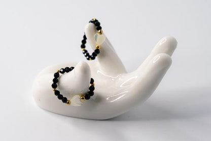 AMARA || Handmade Ring with Onyx