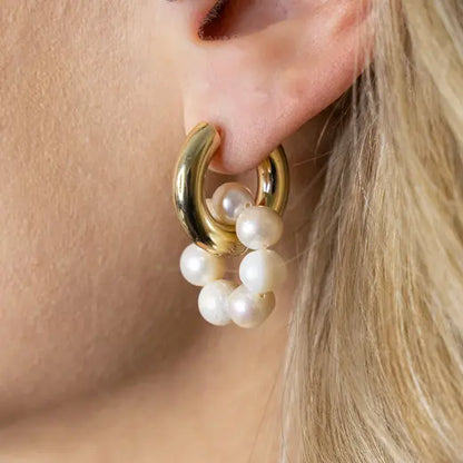 ISLA || Asymmetrical Pearls Dangle Earrings