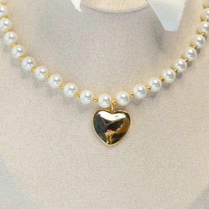 Elegant Pearl Necklace