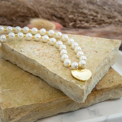 Elegant Pearl Necklace
